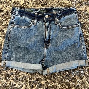 High wasted jean shorts size 6/28 from target